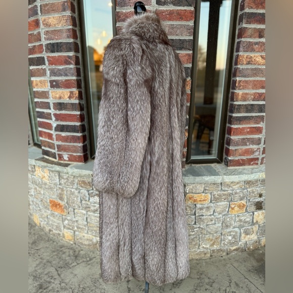 SOLD - Picture 6 of 11